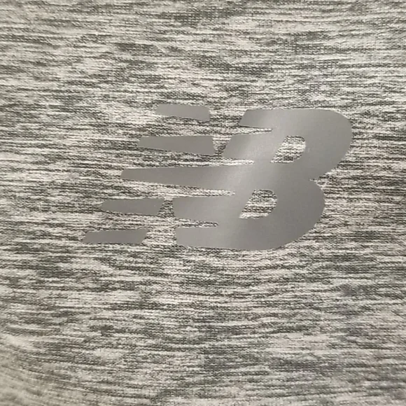 💕NEW BALANCE💕  Space Dye Copped Leggings Gray Large L NWT - Picture 7 of 13